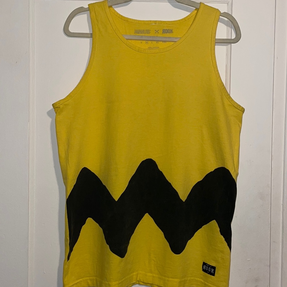 Charlie Brown rook tank top. Size med